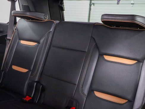 Used 2024 GMC Yukon AT4 w/ Max Trailering Package image 29