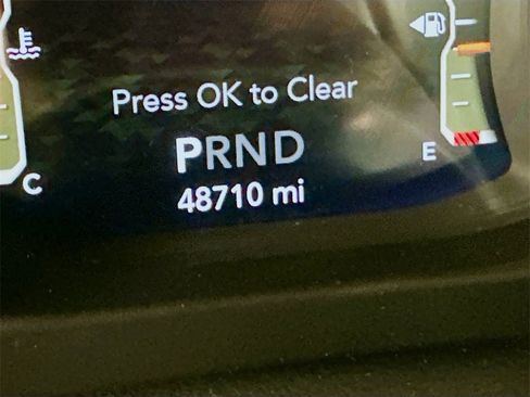 Used 2022 Jeep Wrangler Unlimited Sport image 12