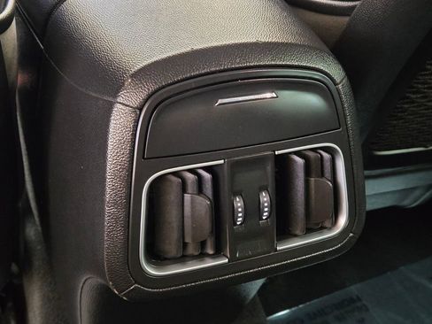 Certified 2022 Maserati Levante GT AWD/4WD image 24