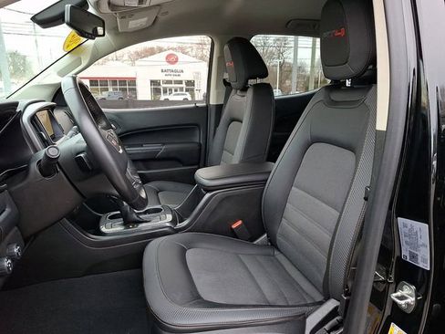 Used 2022 GMC Canyon AT4 image 13