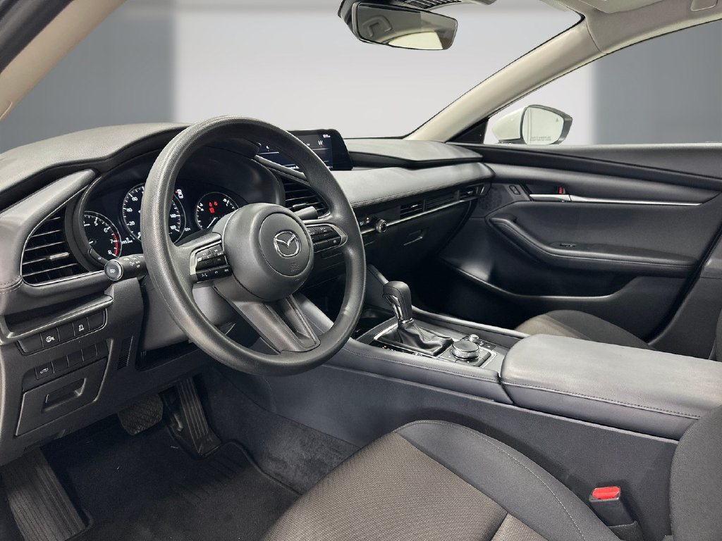 Used 2025 MAZDA MAZDA3 s FWD image 13