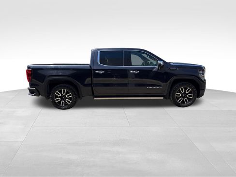 Used 2022 GMC Sierra 1500 Denali Ultimate AWD/4WD image 6