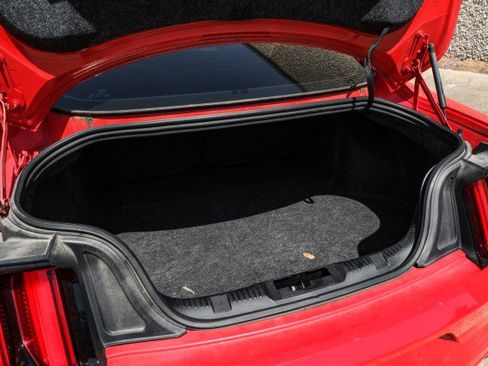 Used 2017 Ford Mustang Coupe RWD image 42