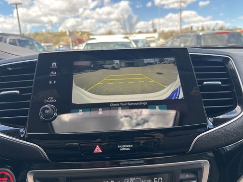 Used 2019 Honda Pilot Touring image 59