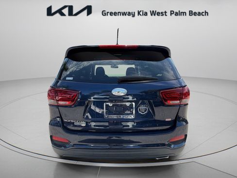 Used 2019 Kia Sorento FWD image 6