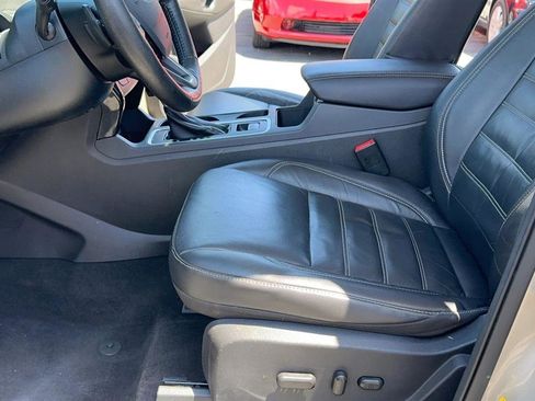 Used 2017 Ford Escape Titanium w/ Equipment Group 301A FWD image 21