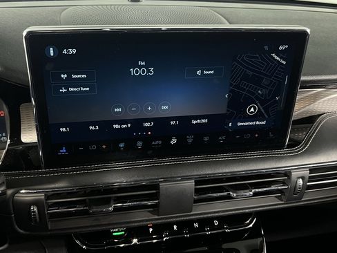 Used 2024 Lincoln Corsair Reserve w/ Equipment Group 201A image 33