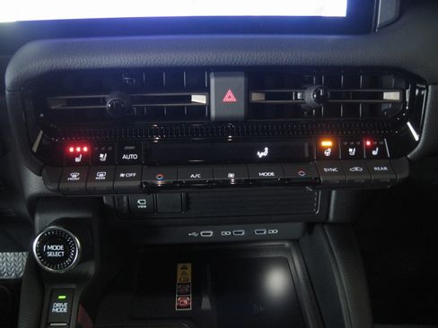 New 2026 Toyota Land Cruiser image 14