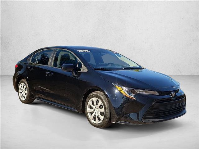 Used 2025 Toyota Corolla LE FWD image 3