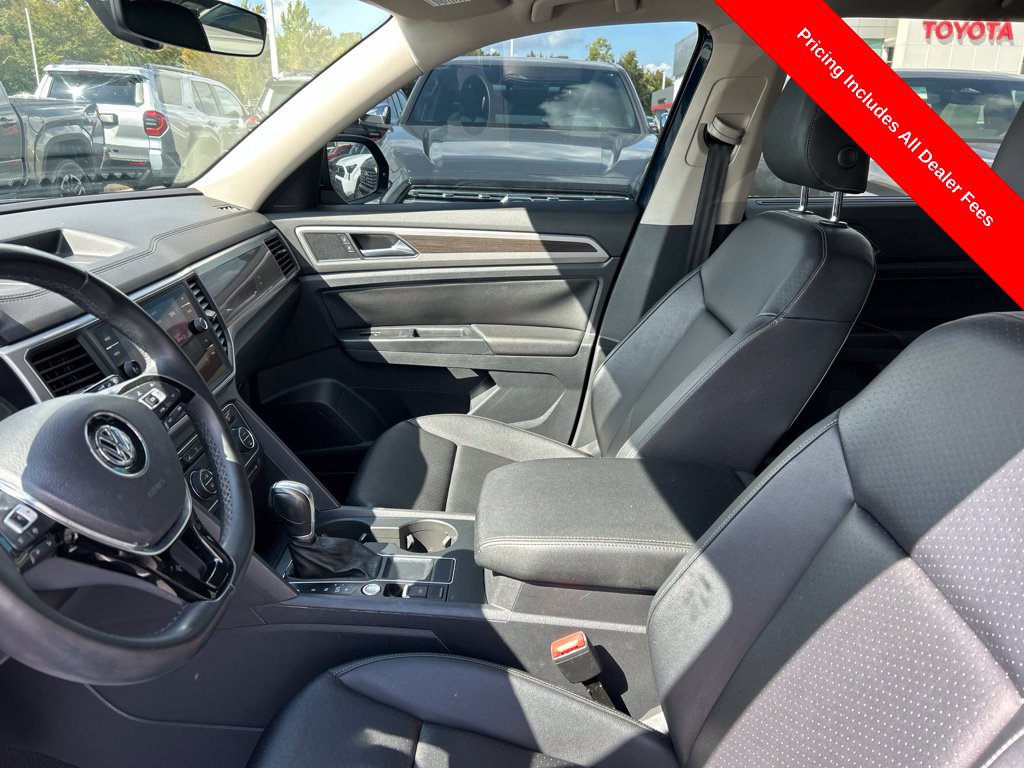 Used 2019 Volkswagen Atlas SE FWD image 2
