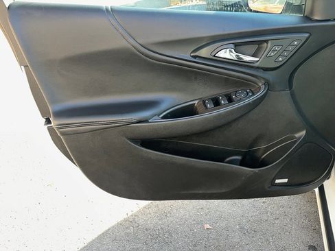 Used 2023 Chevrolet Malibu LT image 16