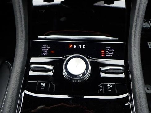 New 2025 Jeep Grand Cherokee L Overland w/ Luxury Tech Group IV image 21