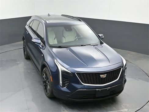 Used 2022 Cadillac XT4 Sport w/ Comfort Package image 40
