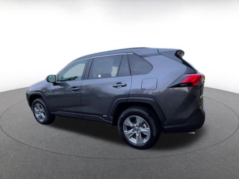 Used 2025 Toyota RAV4 LE image 10
