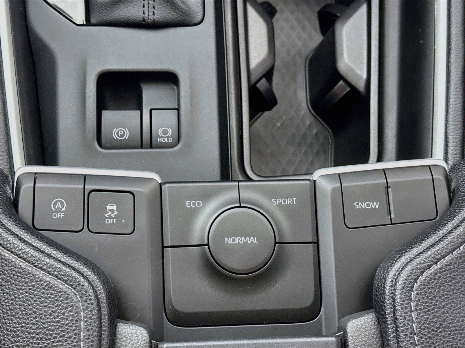 Certified 2026 Toyota Grand Highlander FWD image 29