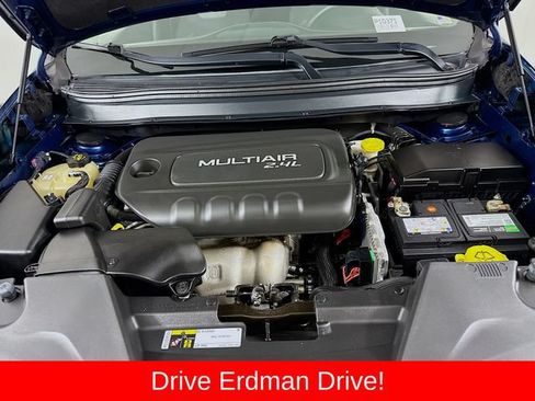 Used 2018 Jeep Cherokee Latitude FWD image 29