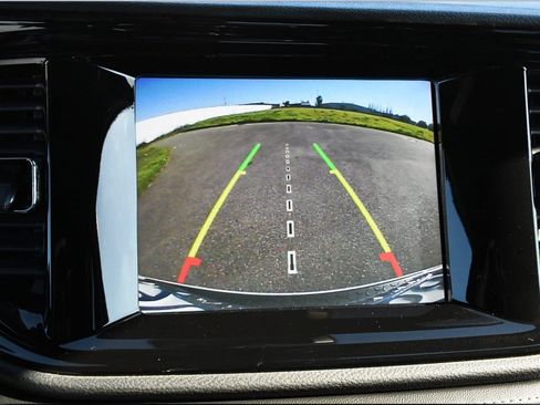 Used 2022 Dodge Durango GT image 13