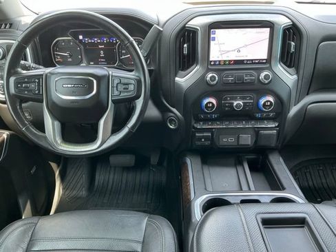 Used 2020 GMC Sierra 2500 Denali w/ Denali Ultimate Package AWD/4WD image 8