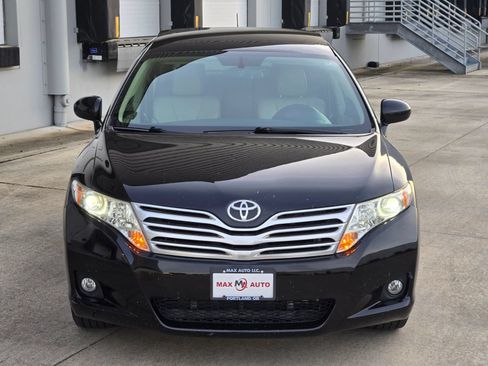 Used 2011 Toyota Venza AWD w/ Premium Pkg #2 image 3