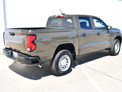 Used 2024 Chevrolet Colorado W/T RWD image 6