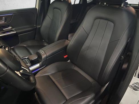 Used 2021 Mercedes-Benz GLA 250 4MATIC image 16