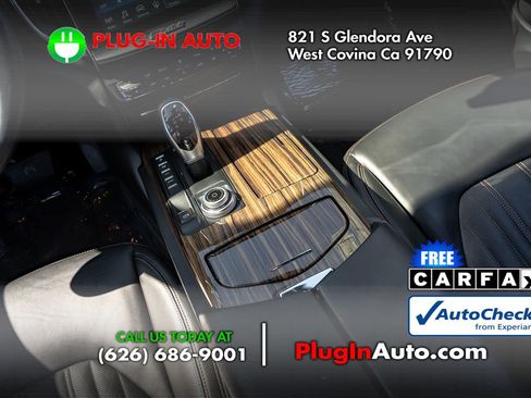 Used 2017 Maserati Ghibli w/ Luxury Package image 18