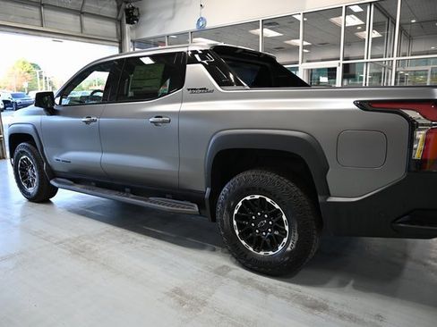 New 2026 Chevrolet Silverado EV Trail Boss w/ Premium Package image 11