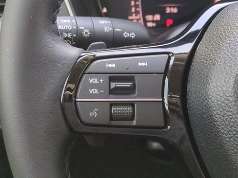 New 2026 Honda Pilot Touring image 23