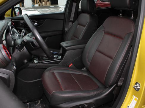 Used 2022 Chevrolet Blazer RS w/ Enhanced Convenience Package image 18