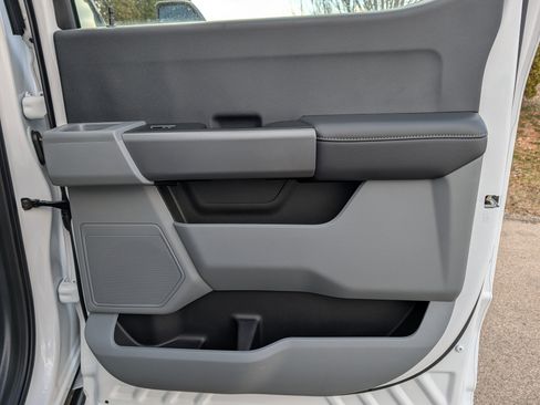 Used 2025 Ford F250 XL w/ STX Appearance Package image 39