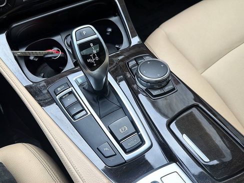 Used 2016 BMW 528i Sedan RWD image 13