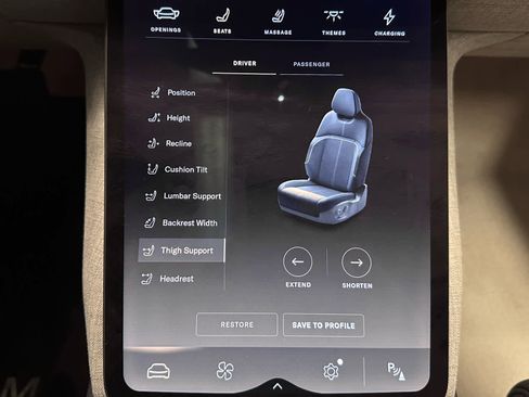 Used 2023 Lucid Air Grand Touring image 29