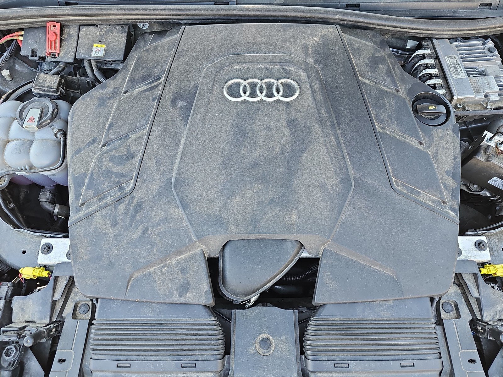 Used 2020 Audi Q7 3.0T Prestige AWD/4WD image 32