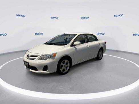 Used 2012 Toyota Corolla LE FWD image 4