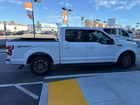 Used 2018 Ford F150 XLT w/ Equipment Group 302A Luxury RWD image 9