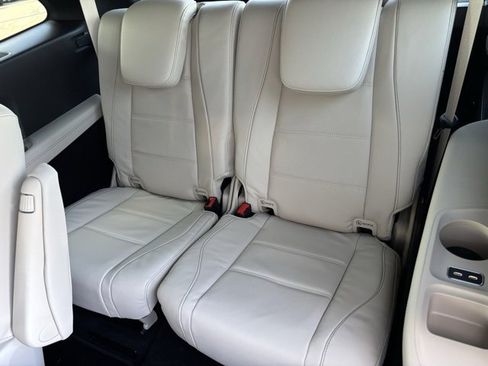 New 2026 Mercedes-Benz GLS 580 4MATIC image 33