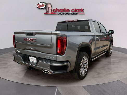 New 2026 GMC Sierra 1500 Denali w/ Denali Reserve Package AWD/4WD image 5