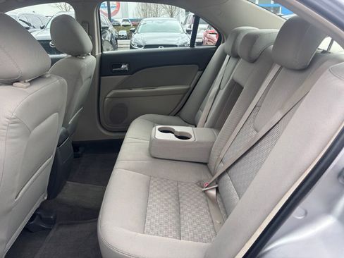 Used 2010 Ford Fusion SE image 13