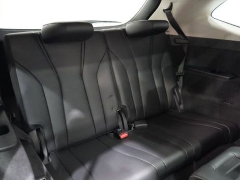 Used 2023 Acura MDX SH-AWD image 37