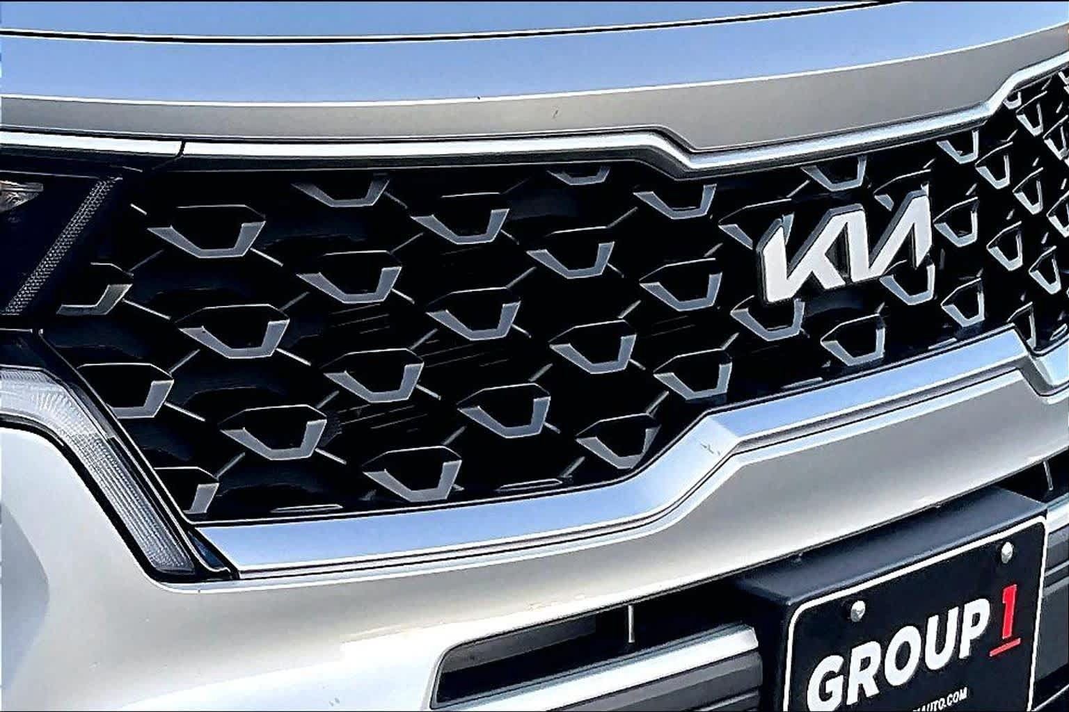 Used 2022 Kia Sorento LX AWD/4WD image 29