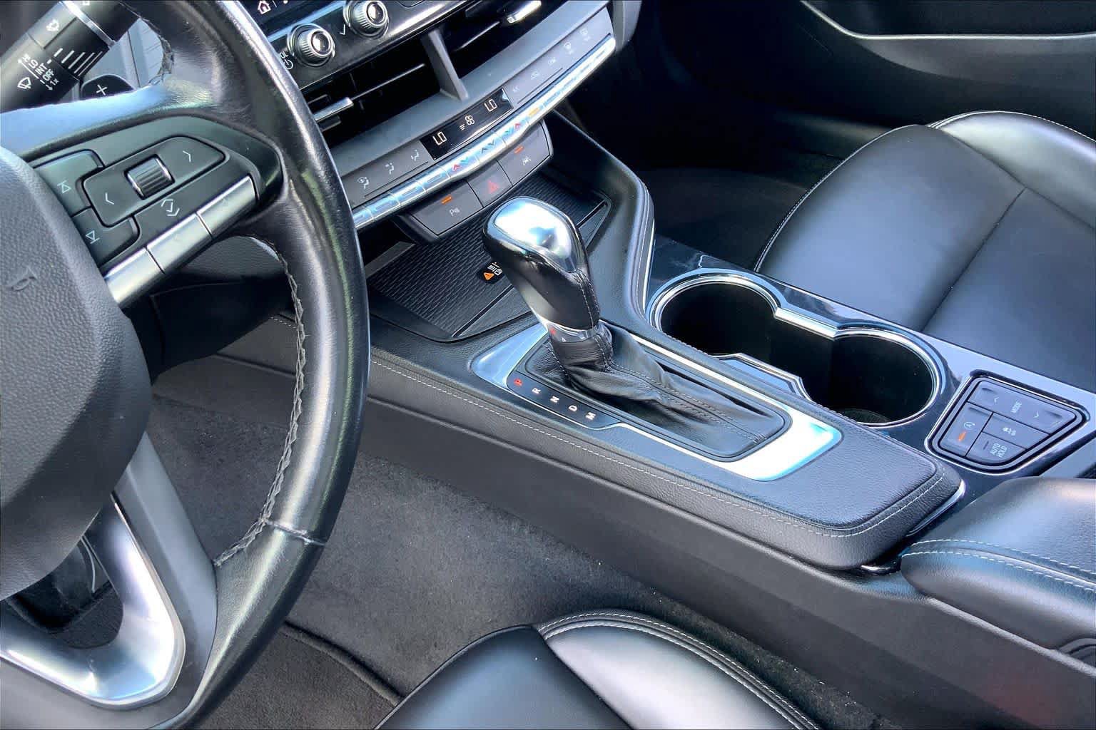 Used 2022 Cadillac CT4 Luxury RWD image 16