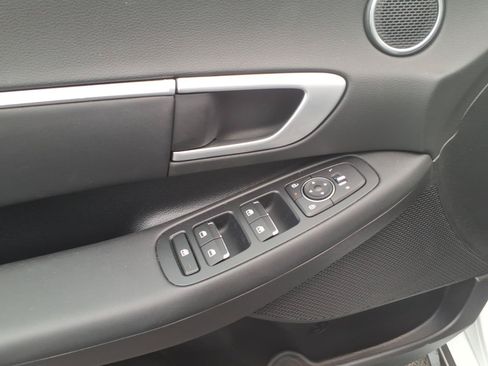 Certified 2026 Hyundai Sonata SEL FWD image 24