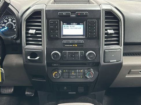 Used 2018 Ford F150 XLT image 11