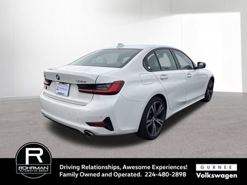 Used 2022 BMW 330i xDrive Sedan w/ Driving Assistance Package AWD/4WD image 10