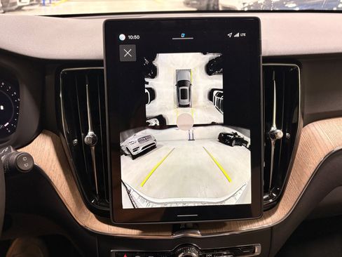 Used 2026 Volvo XC60 B5 Plus w/ Protection Package Premier image 29