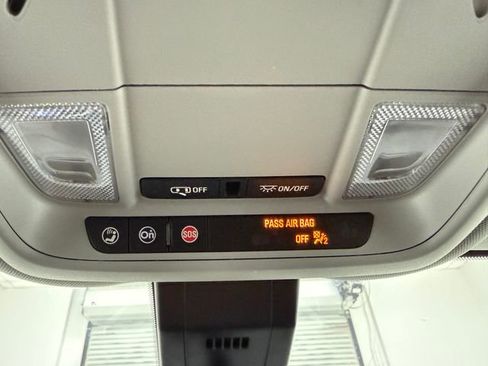 Used 2022 Chevrolet Equinox LT AWD/4WD image 23