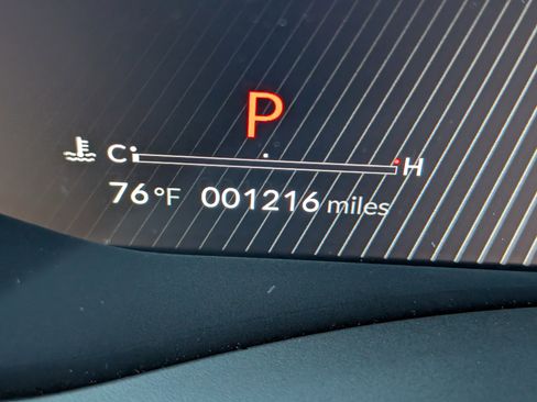 Certified 2025 Acura TLX w/ Technology Package image 14