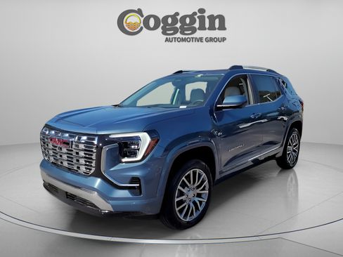 Used 2026 GMC Terrain Denali AWD/4WD image 4