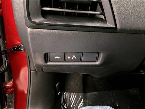 New 2026 Nissan Sentra SV w/ SV Convenience Package FWD image 28