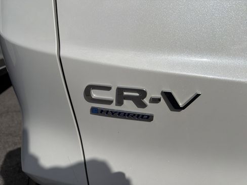 Used 2025 Honda CR-V Sport-L image 8